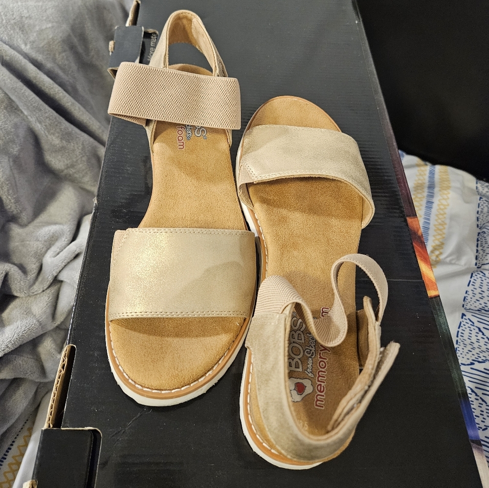 Bob's from Sketchers Women's Sandals - Champagne